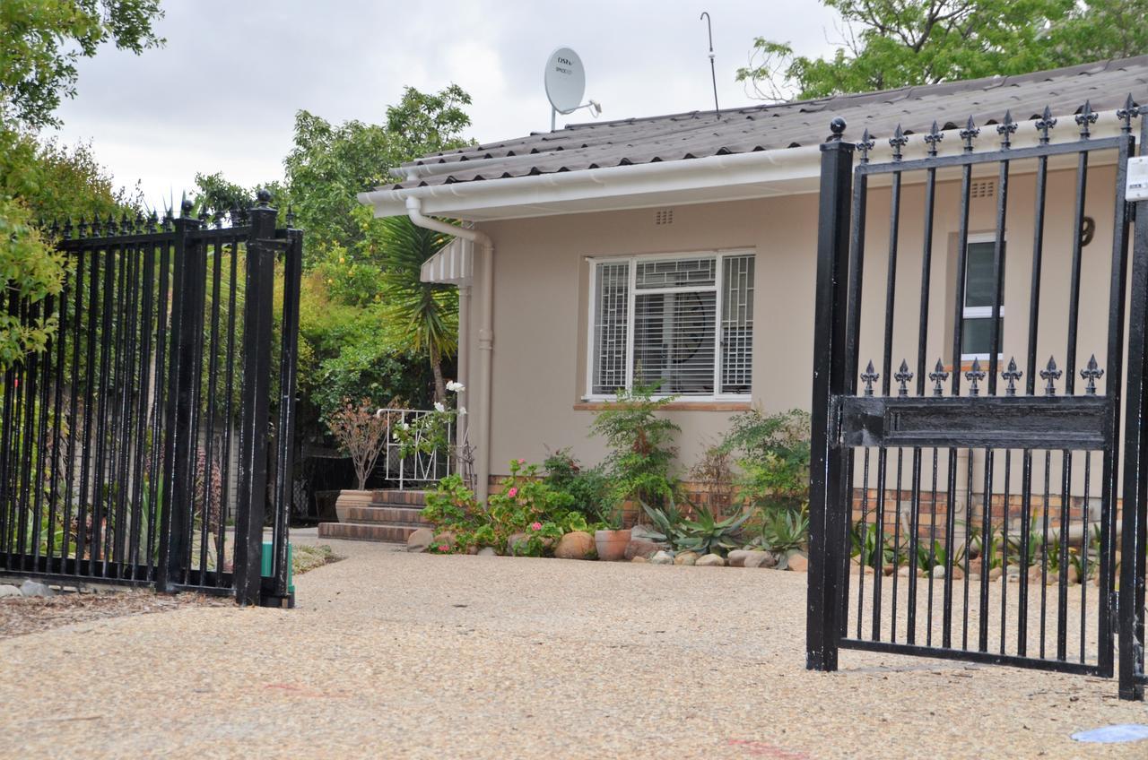 Anni Bos Hotel Stellenbosch Exterior photo